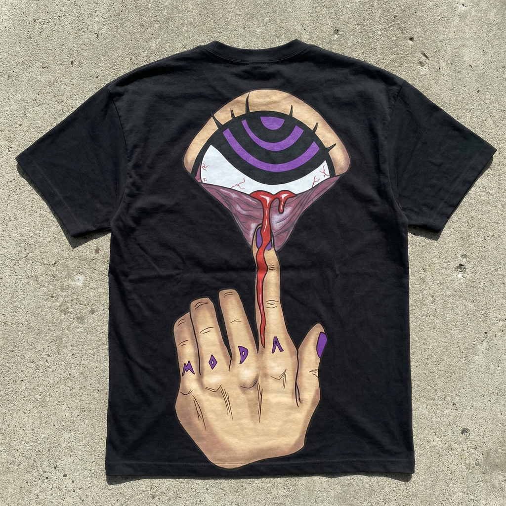 Moda Eye - Embroidered Graphic Tee